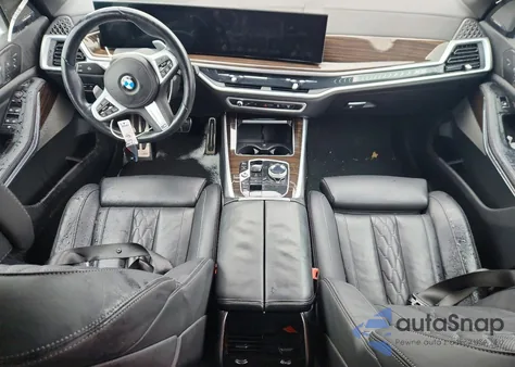 2024 BMW X5 xDrive40I z USA, uszkodzony, nr VIN 5UX23EU00R9T25519